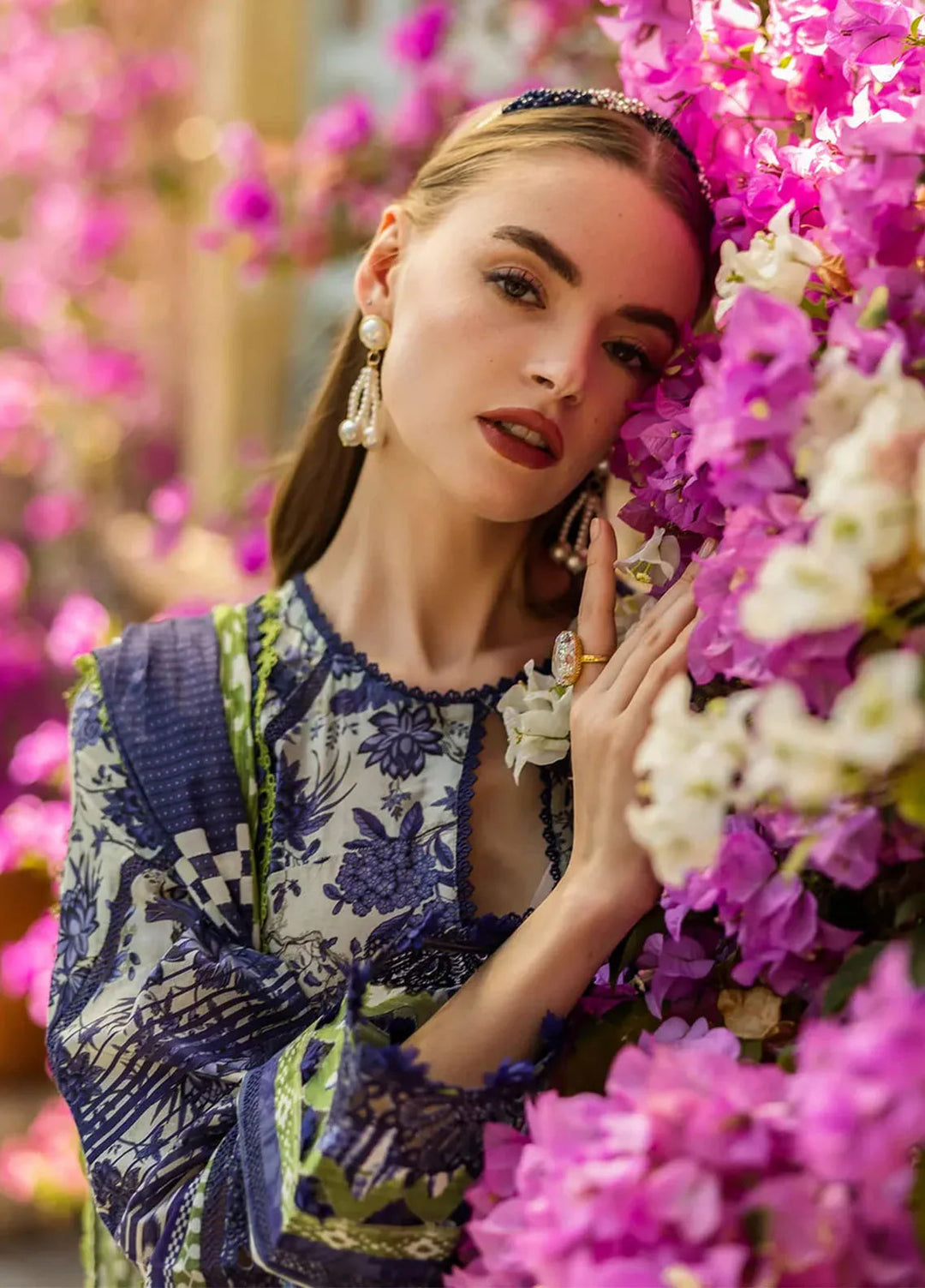 Elaf Chikankari Lawn Suits Unstitched 3 Piece EF25PC ELK-01A Blue Blossom - Summer Collection