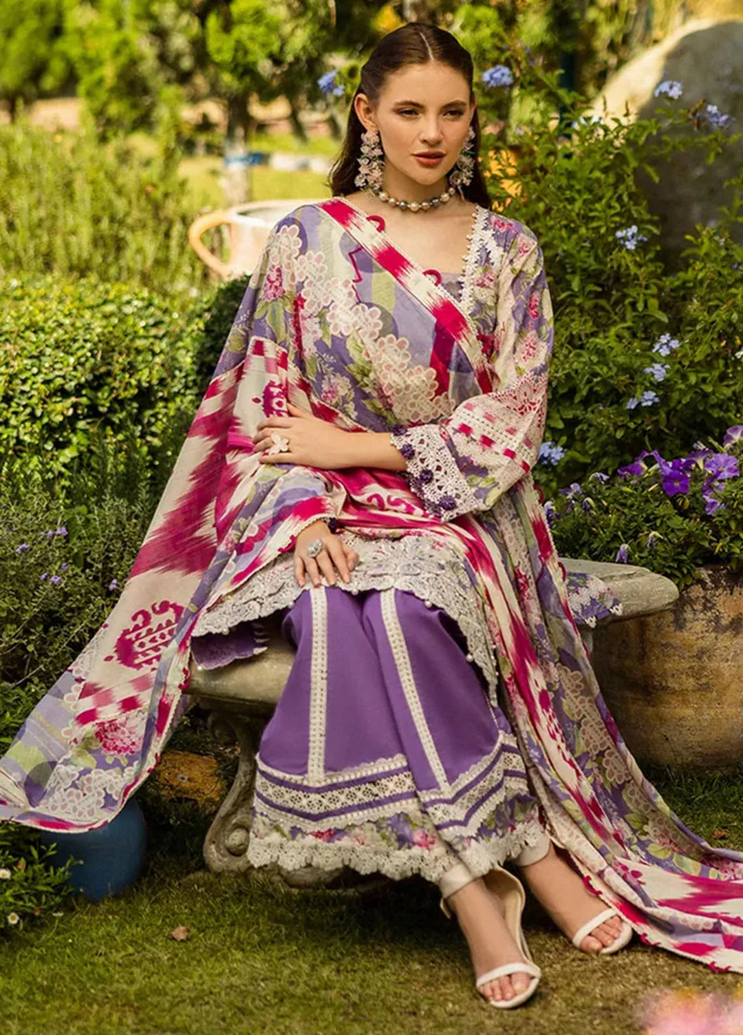 Elaf Chikankari Lawn Suits Unstitched 3 Piece EF25PC ELK-02A Periwinkle - Summer Collection