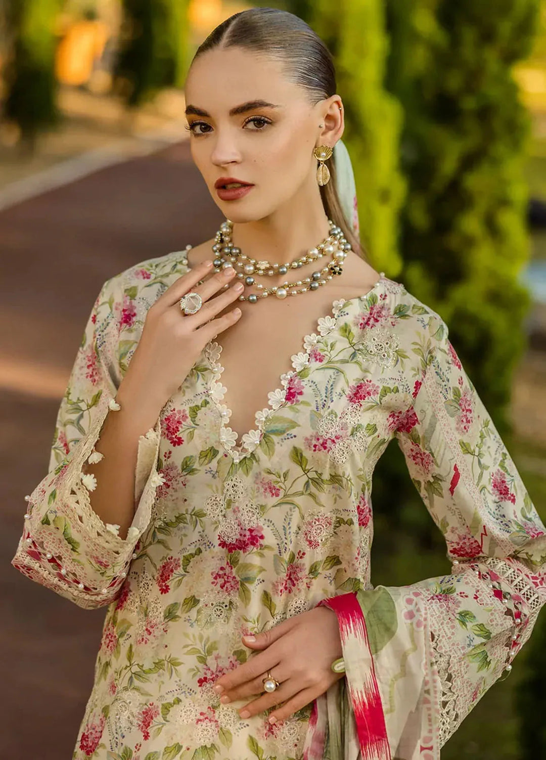 Elaf Chikankari Lawn Suits Unstitched 3 Piece EF25PC ELK-02B Sweet Greens - Summer Collection