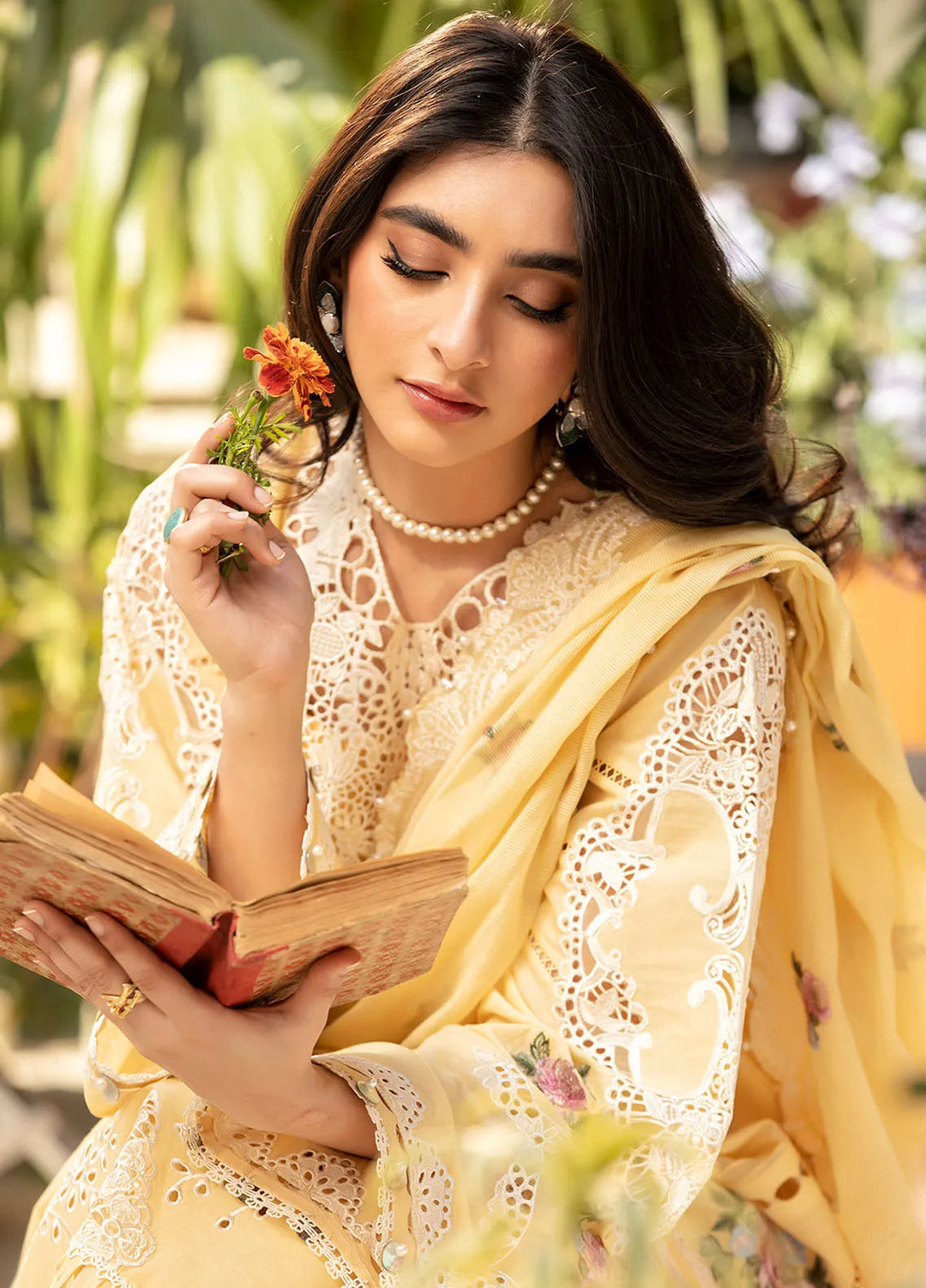 Elaf Embroidered Lawn Suit Unstitched 3 Piece EF25LL ELM-02 B Roshnee - Summer Collection