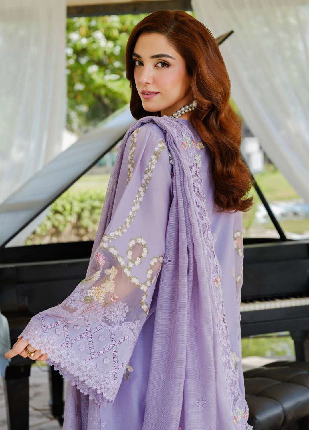 Elaf Embroidered Lawn Suits Unstitched 3 Piece EF25LV ELH-3A Paris Hues - Summer Collection