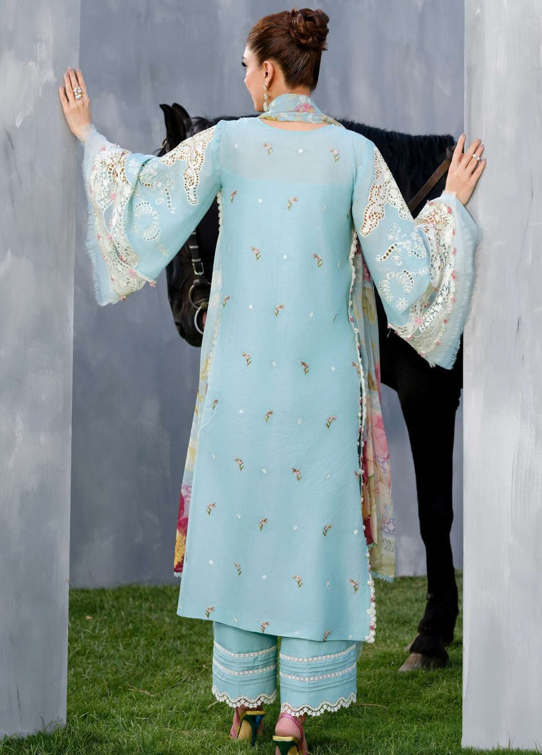 Elaf Embroidered Lawn Suits Unstitched 3 Piece EF25LV ELH-5B Elya - Summer Collection