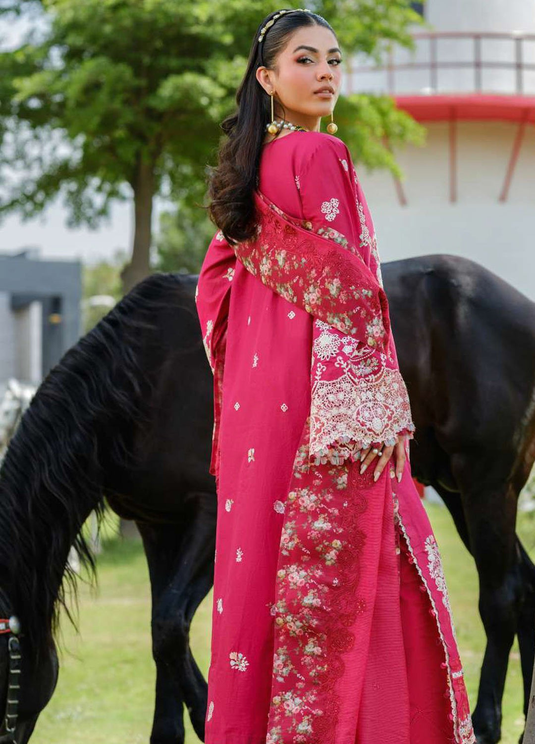 Elaf Embroidered Lawn Suits Unstitched 3 Piece EF25LV ELH-6B Juliet - Summer Collection