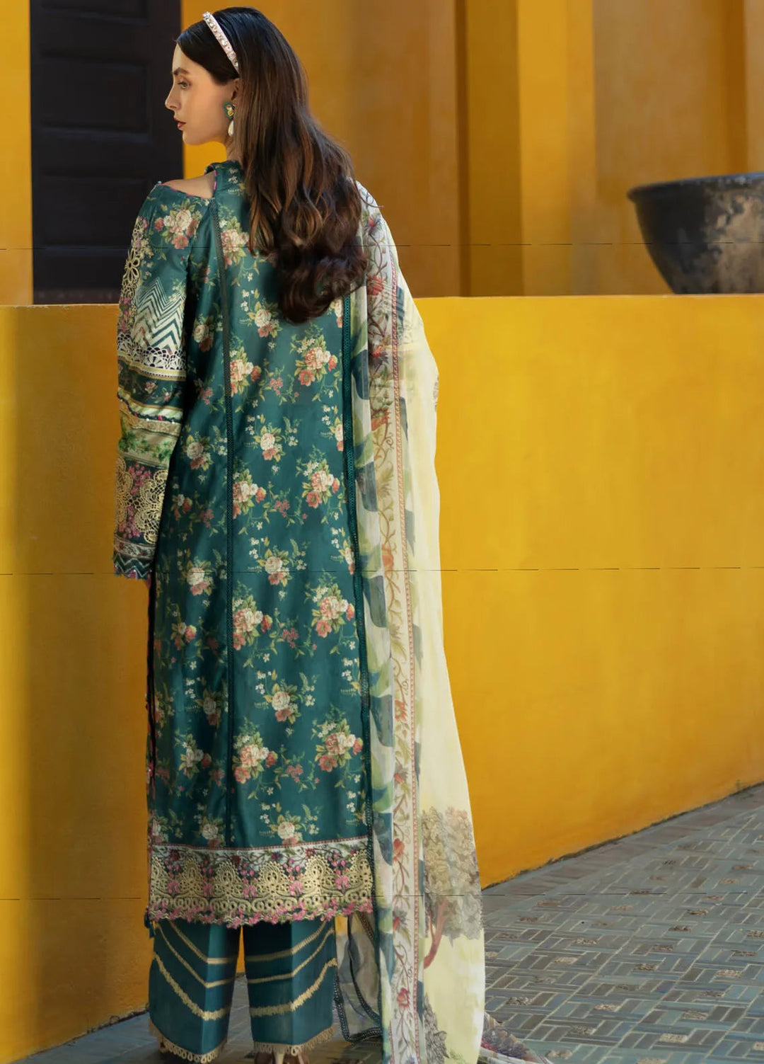 Elaf Embroidered Lawn Suits Unstitched 3 Piece EL25SL ETS-07A - Summer Collection
