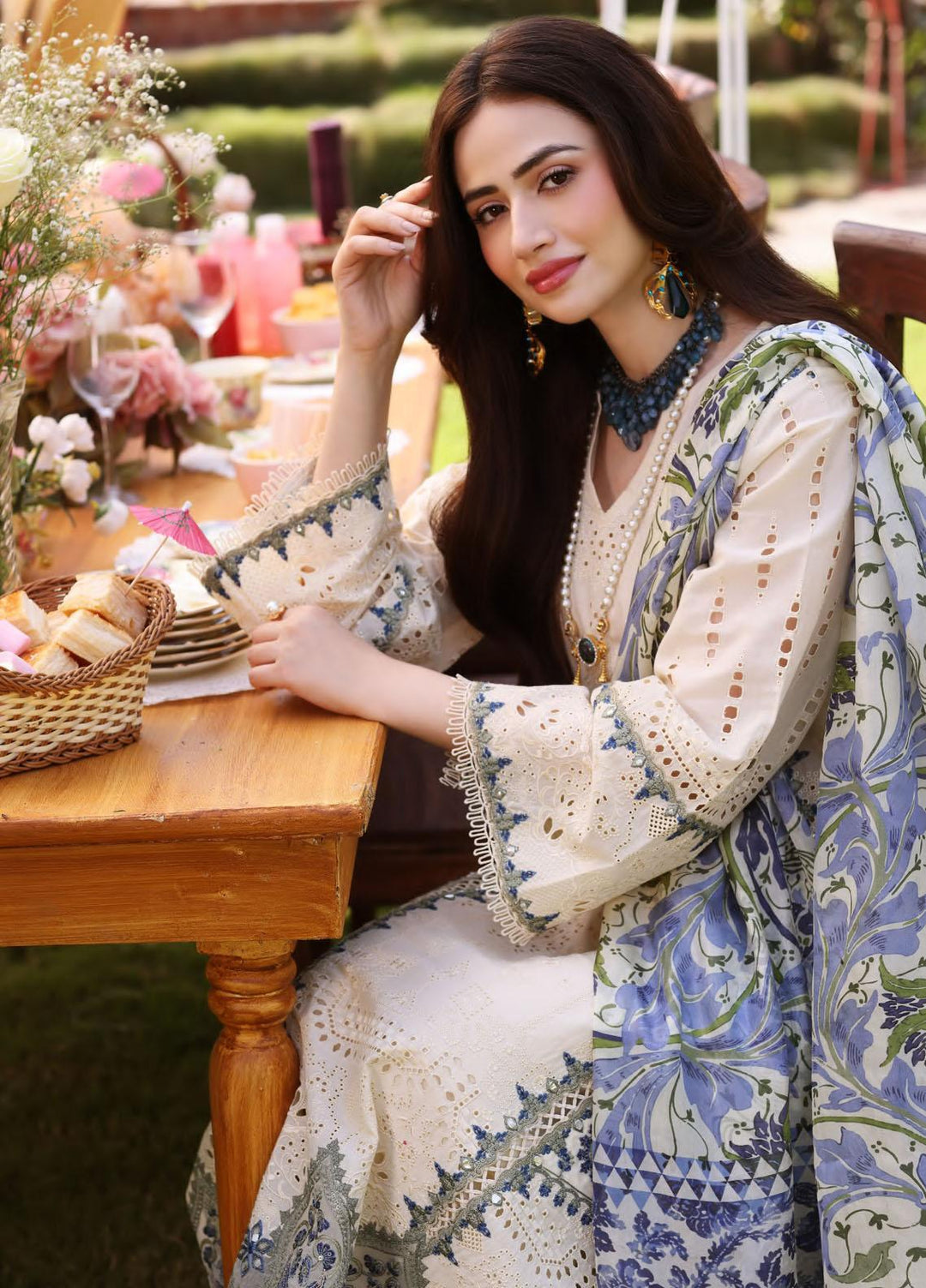 Elaf Embroidered Lawn Suits Unstitched 3 Piece EF23FCH ECF-07 - Festive Collection