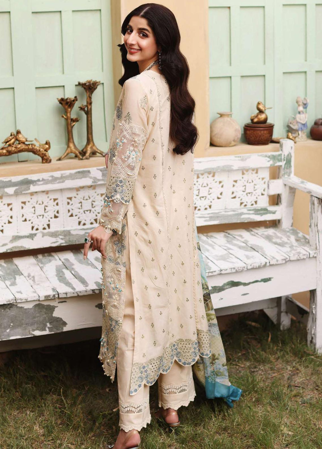Elaf Embroidered Lawn Suits Unstitched 3 Piece EL22FL ELF-11 Magnifique - Festive Collection