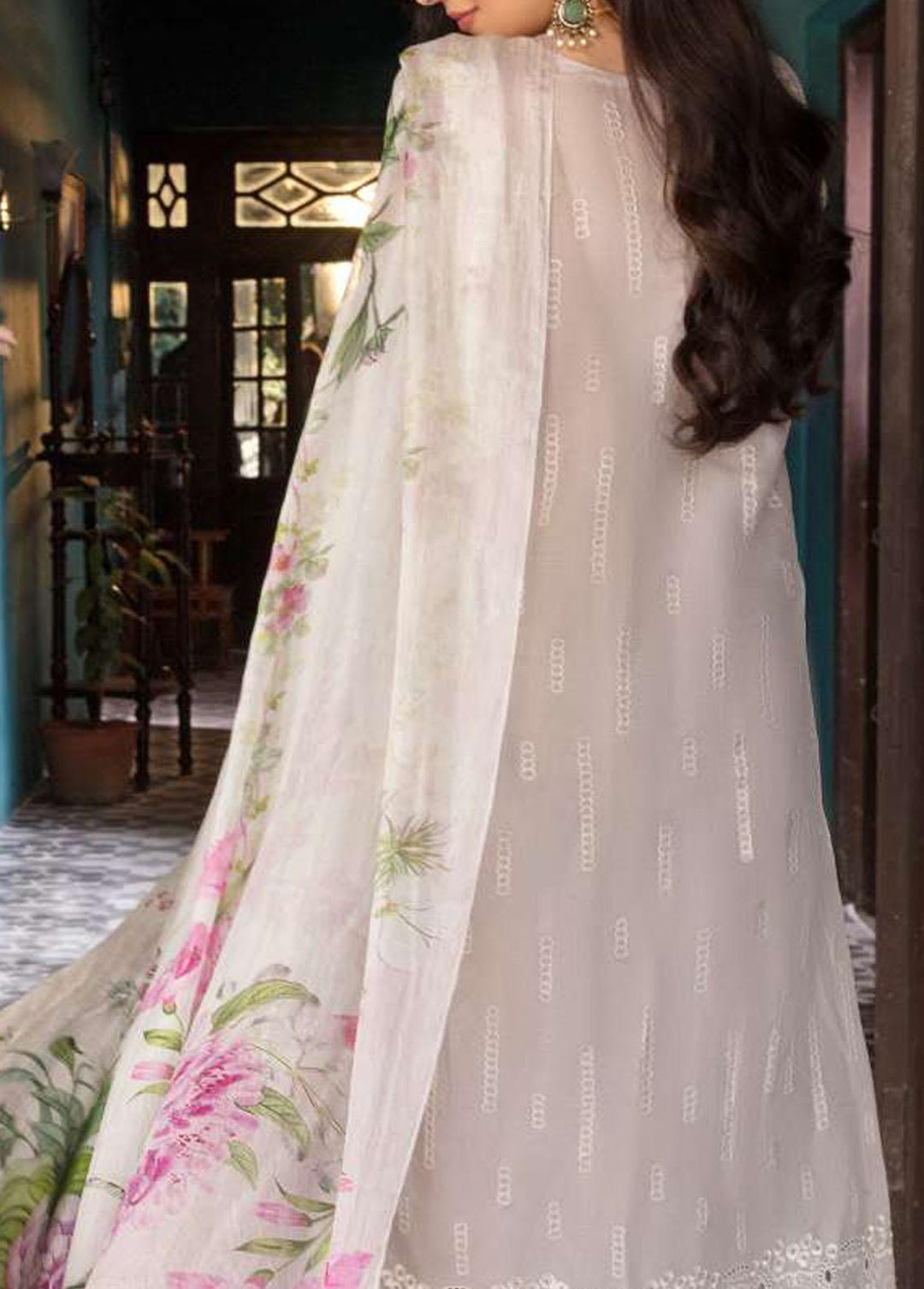 Elaf Embroidered Lawn Suits Unstitched 3 Piece EL22F EFC 01 - Festive Collection