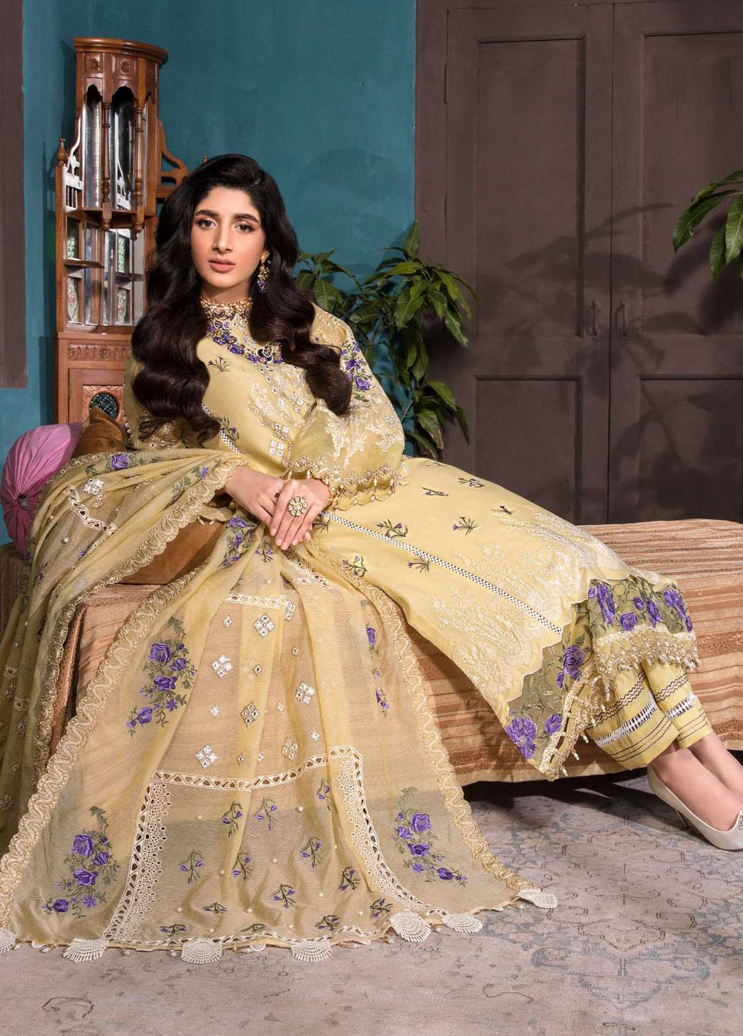 Elaf Embroidered Lawn Suits Unstitched 3 Piece EL22F EFC 04B - Festive Collection