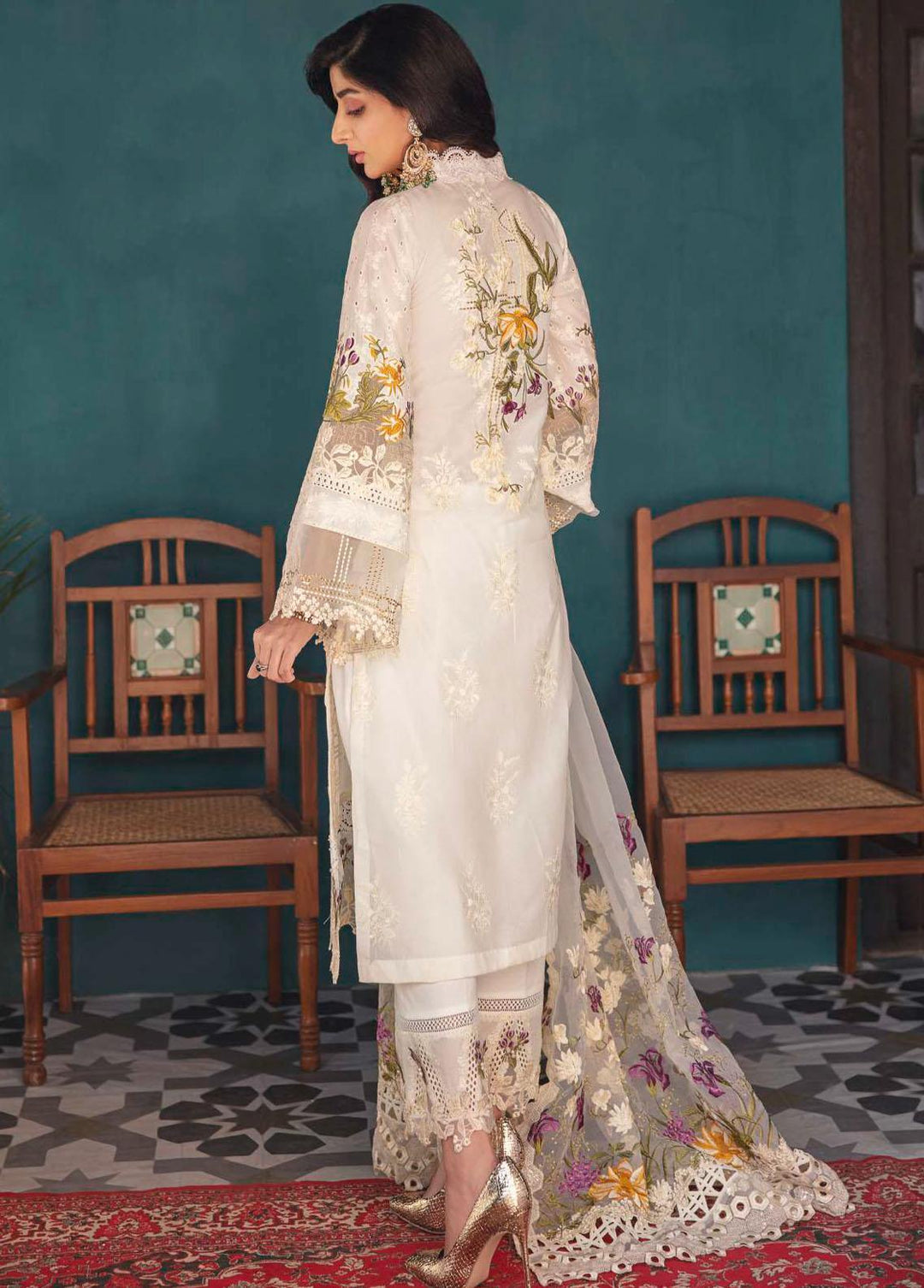 Elaf Embroidered Lawn Suits Unstitched 3 Piece EL22F EFC 06A - Festive Collection