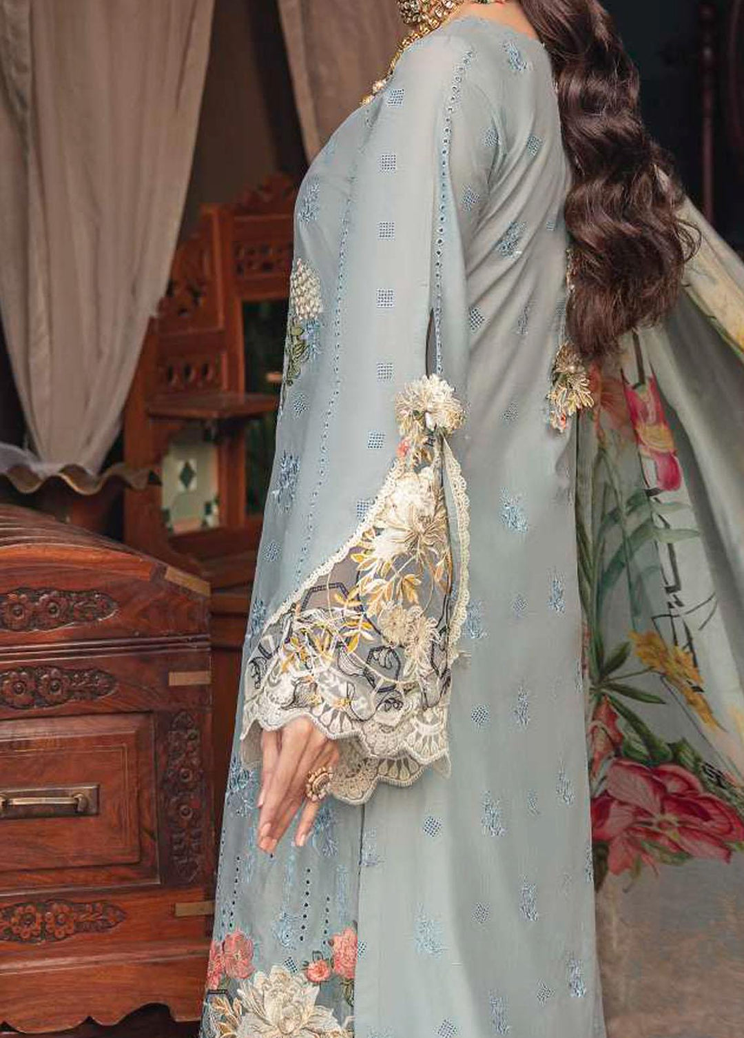 Elaf Embroidered Lawn Suits Unstitched 3 Piece EL22F EFC 08 - Festive Collection