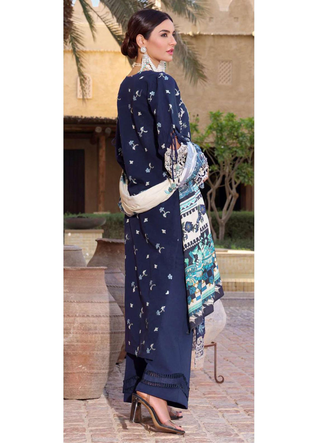 Elaf Embroidered Slub Khaddar Suits Unstitched 3 Piece EF22LW ELW-09 - Winter Collection