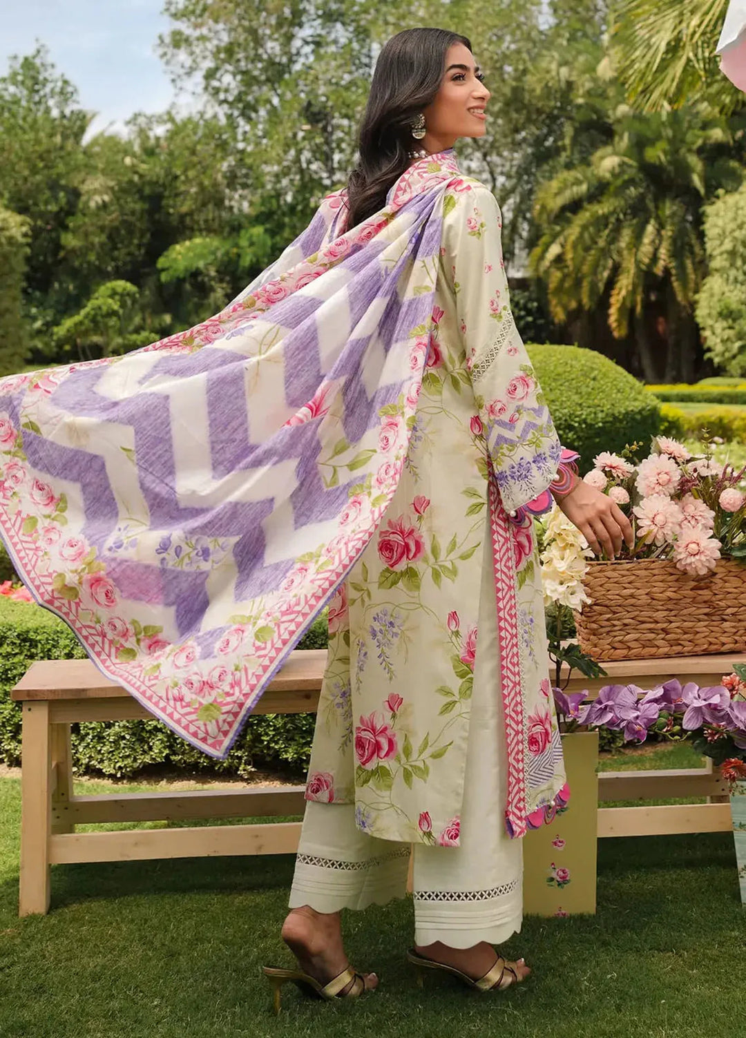 Elaf Printed Lawn Suits Unstitched 3 Piece EF24PL EEP-03B Meadow Magic