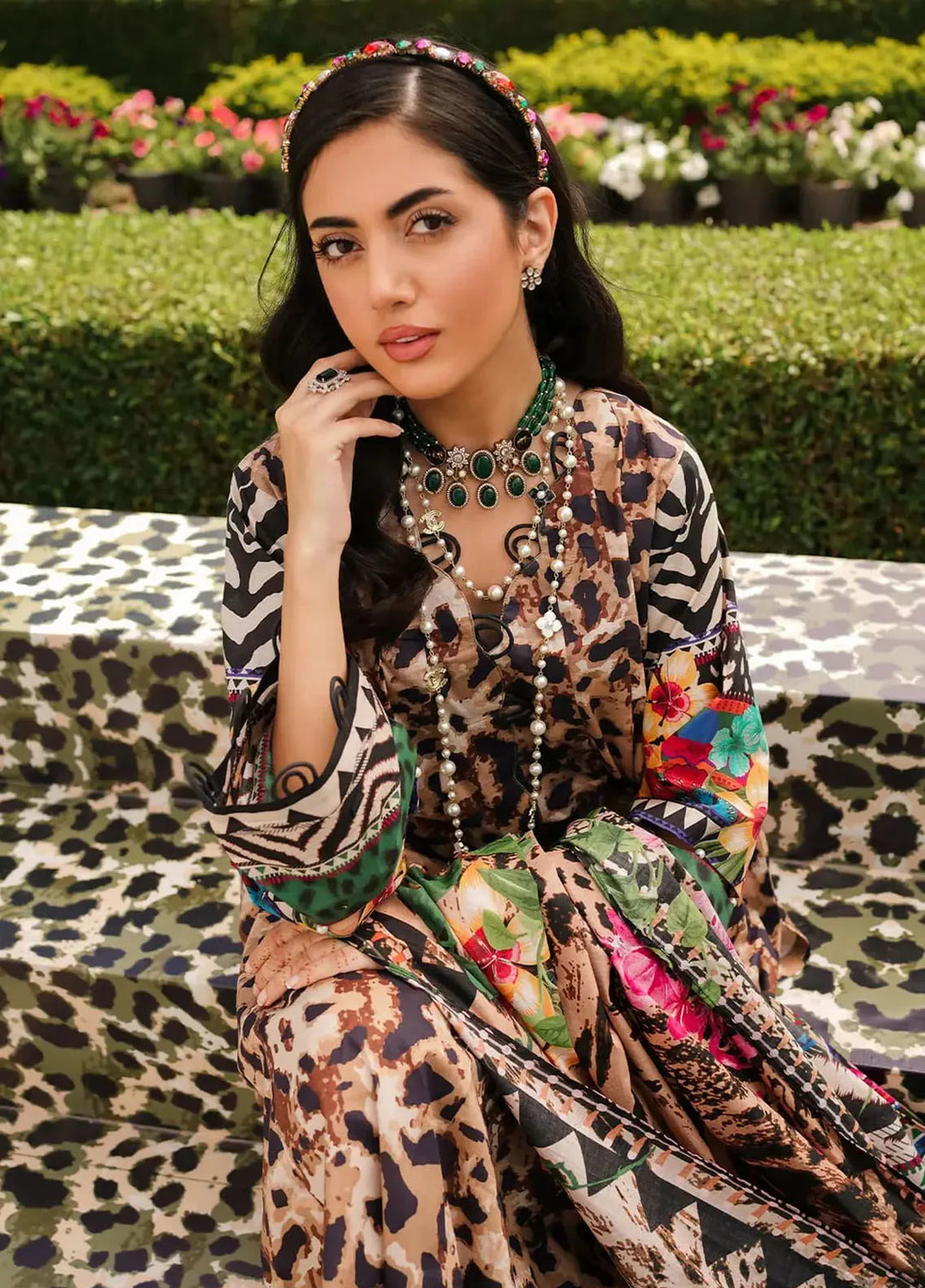 Elaf Printed Lawn Suits Unstitched 3 Piece EF24PL EEP-06A Menagerie