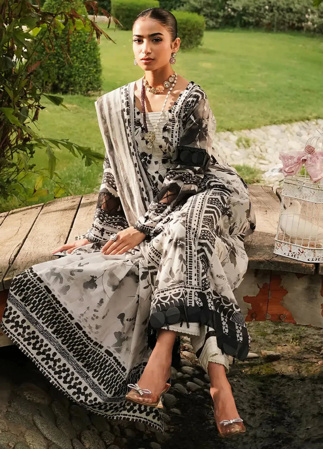 Elaf Printed Lawn Suits Unstitched 3 Piece EF24PL EEP-07B Black Blossom