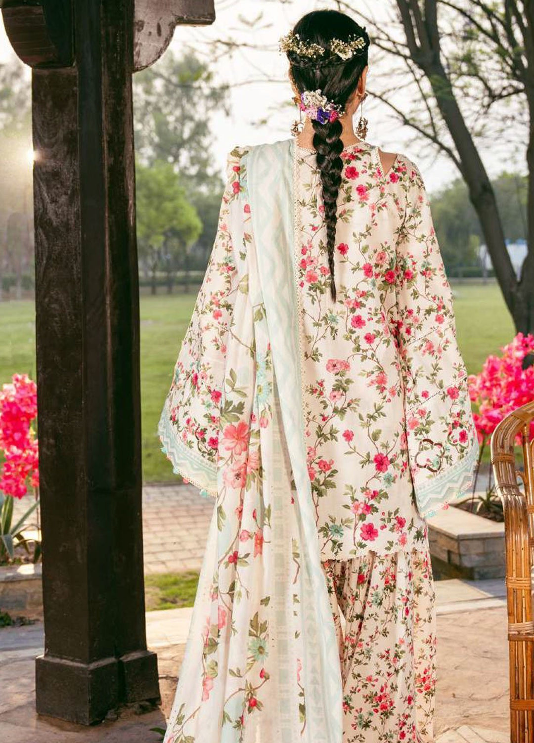 Elaf Printed Lawn Suits Unstitched 3 Piece EF25EP EPS-3 B - Summer Collection