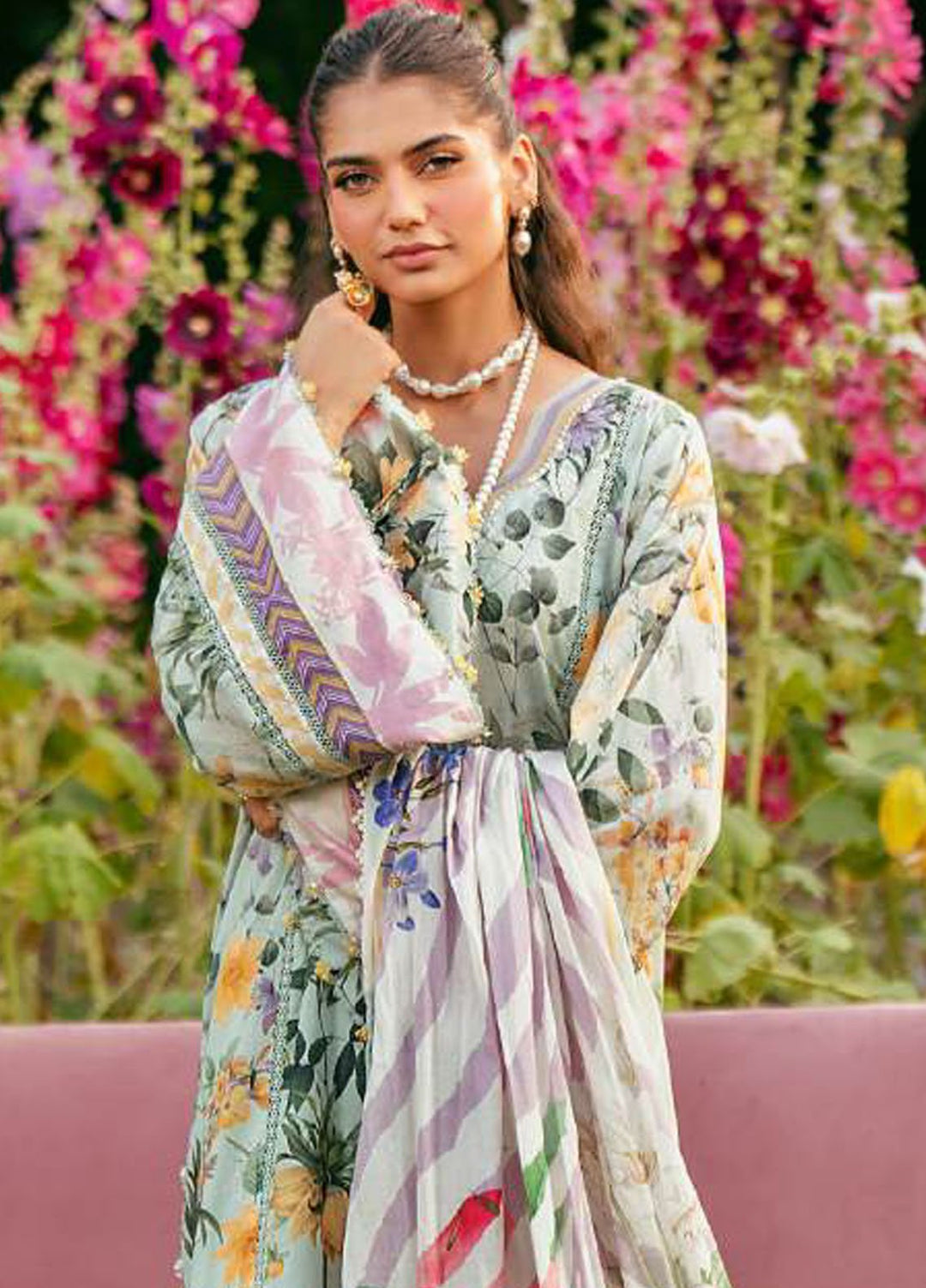 Elaf Printed Lawn Suits Unstitched 3 Piece EF25EP EPS-7 B - Summer Collection