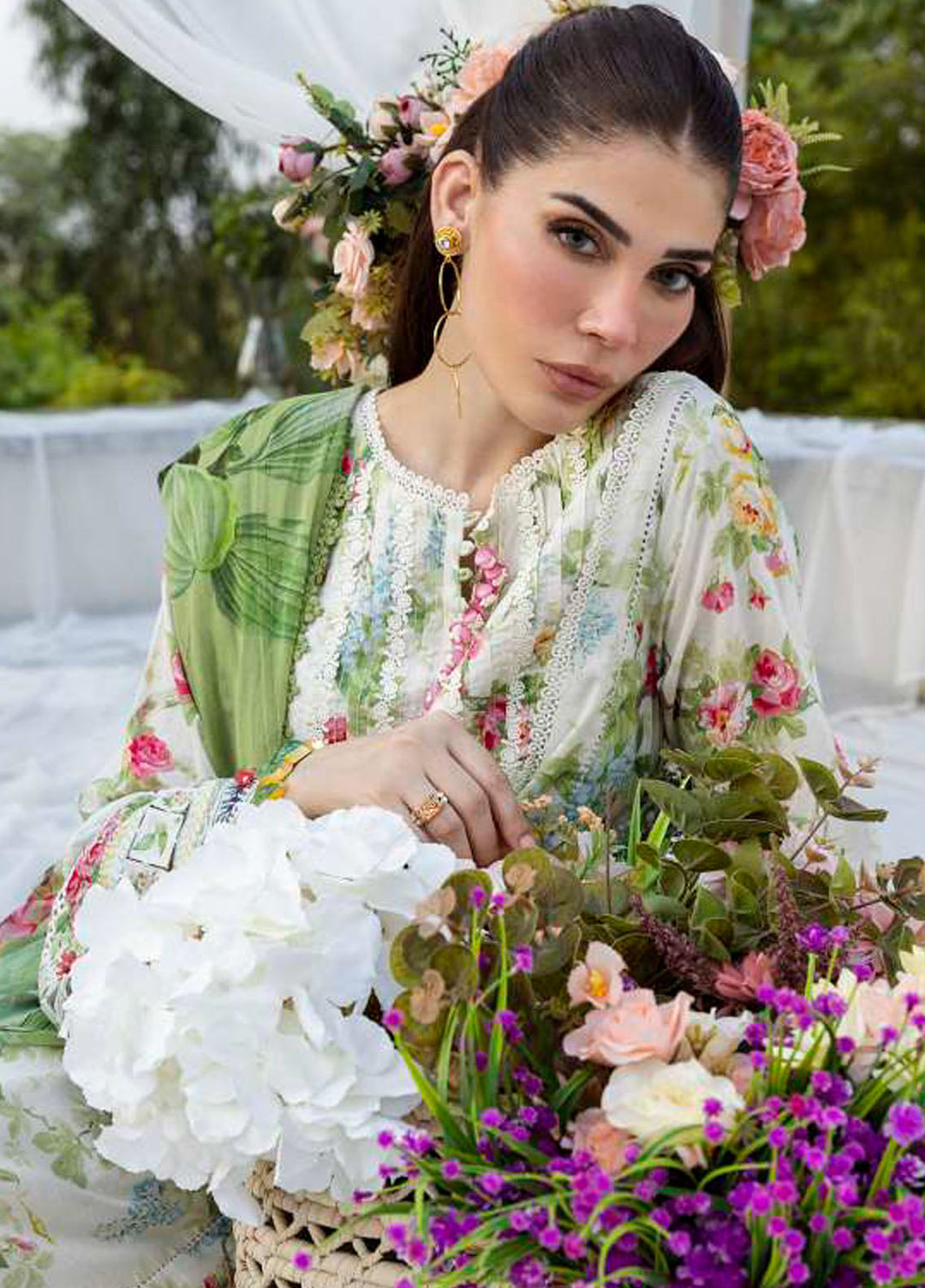 Elaf Printed Lawn Suits Unstitched 3 Piece EF25PS ECD-06A Blossomea - Summer Collection