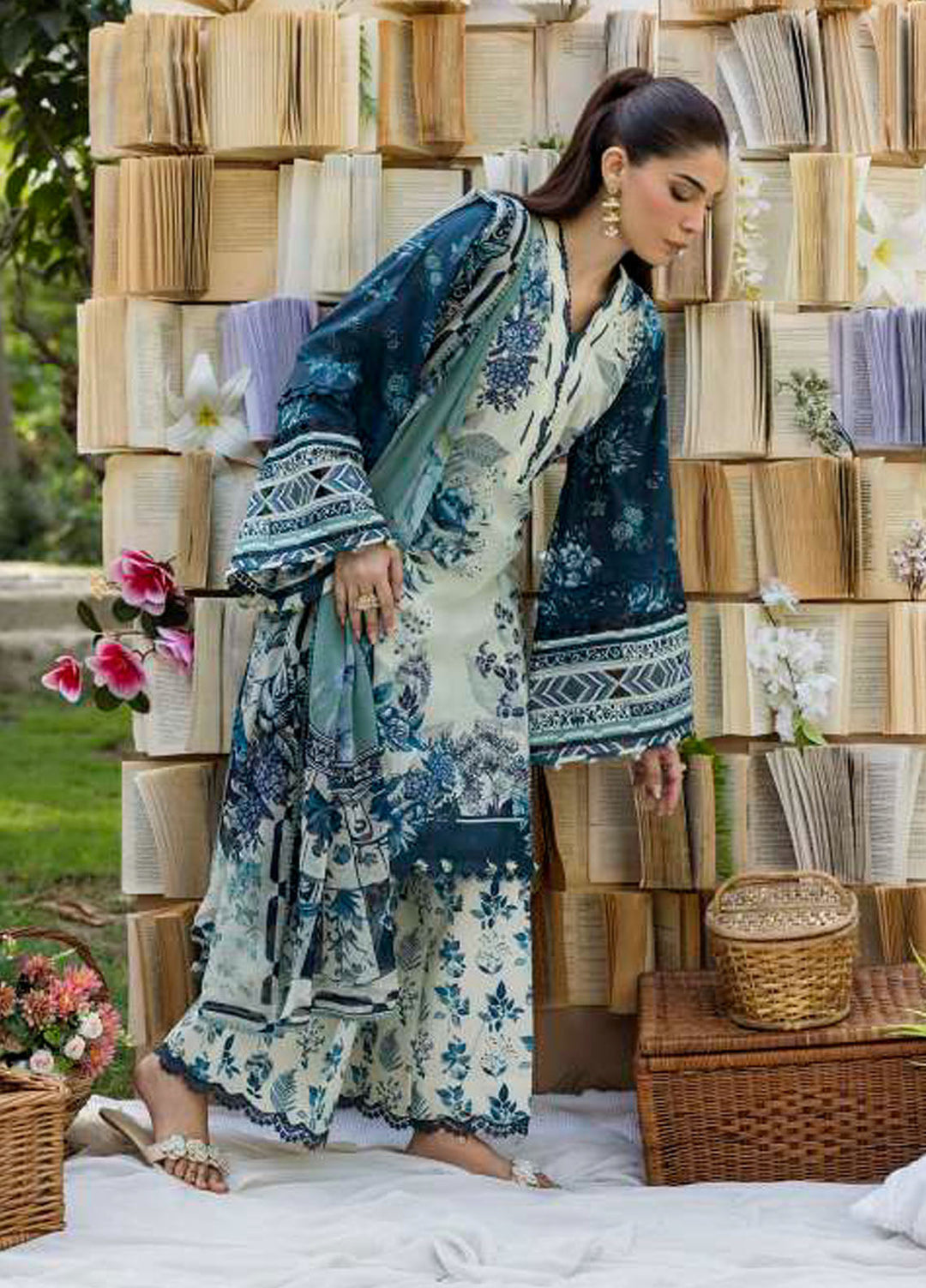 Elaf Printed Lawn Suits Unstitched 3 Piece EF25PS ECD-07A Floreya - Summer Collection