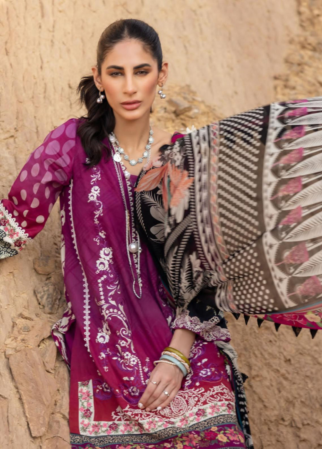 Elaf Embroidered Lawn Suits Unstitched 3 Piece EF23SL ESC-05B - Summer Collection