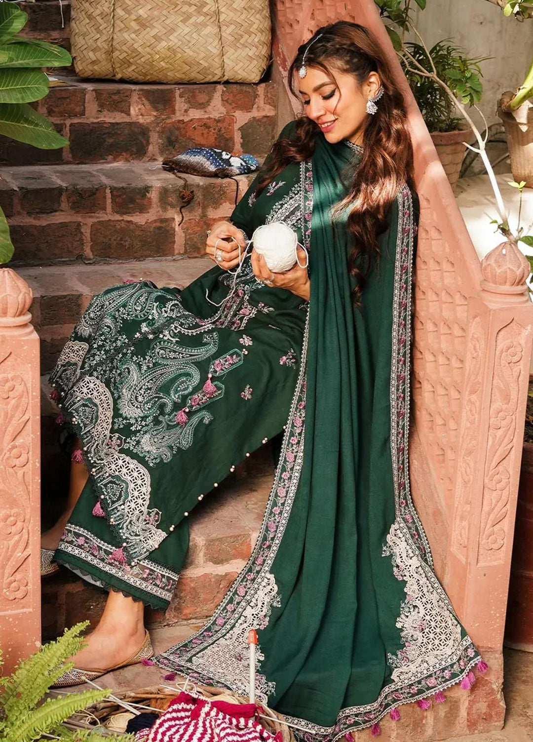 Elaf Embroidered Khaddar Suits Unstitched 3 Piece EF23LW EKW-01B Arzoo - Winter Collection