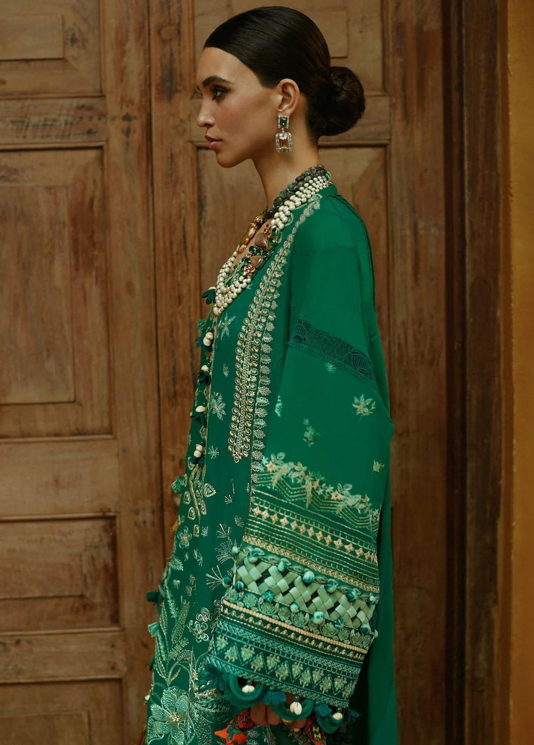 Elan Embroidered Lawn Suits Unstitched 3 Piece EL23LL EL23-05 A Arna - Summer Collection