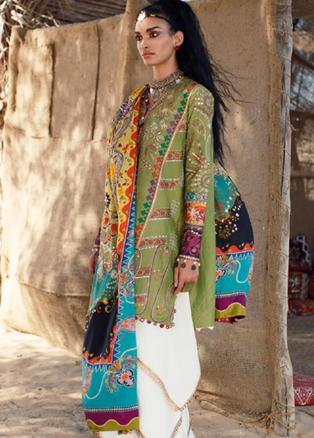 Elan Embroidered Lawn Suit Unstitched 3 Piece EL22S EL22-04B MAHROSH - Summer Collection