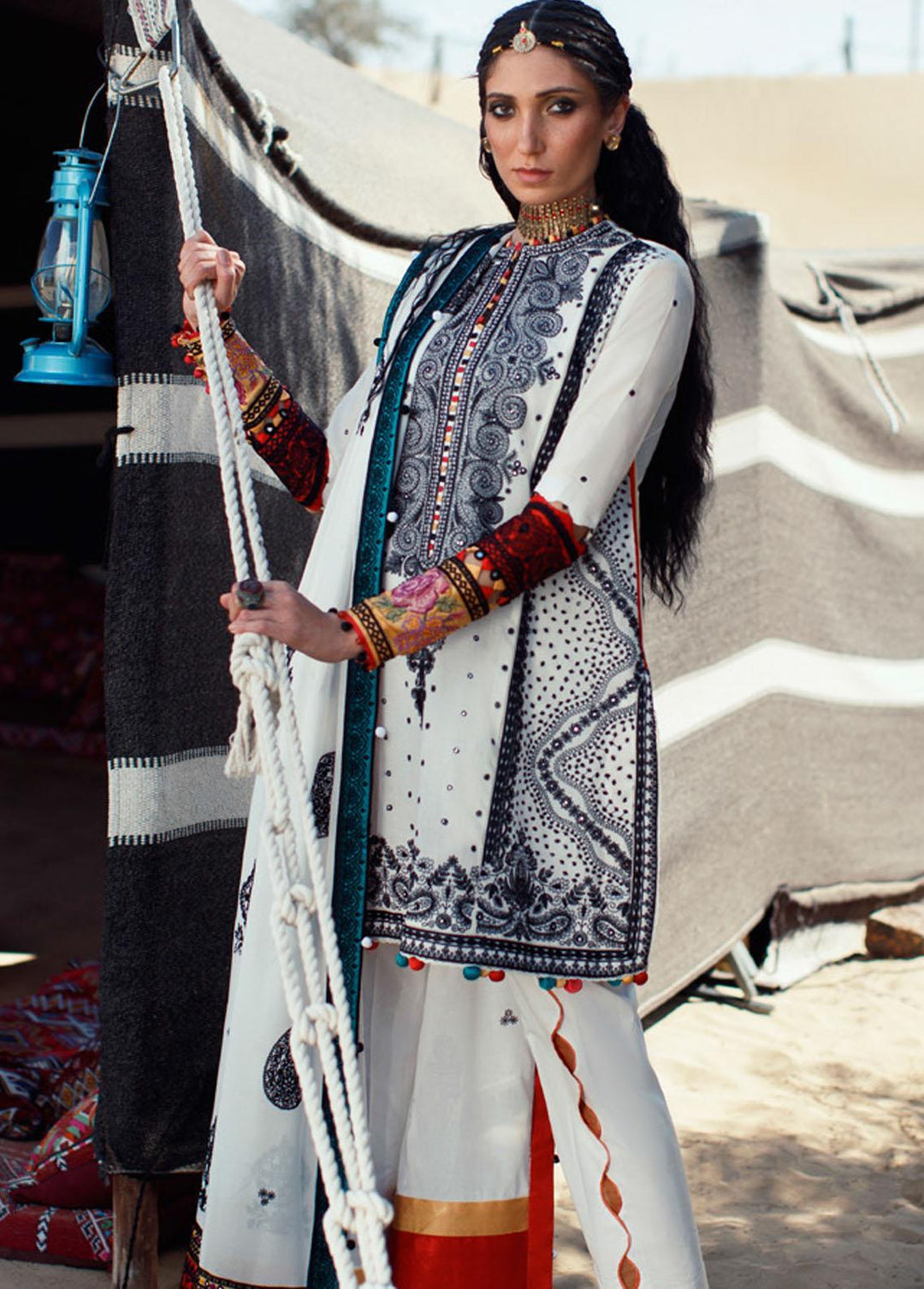 Elan Embroidered Lawn Suit Unstitched 3 Piece EL22S EL22-05A REEM - Summer Collection