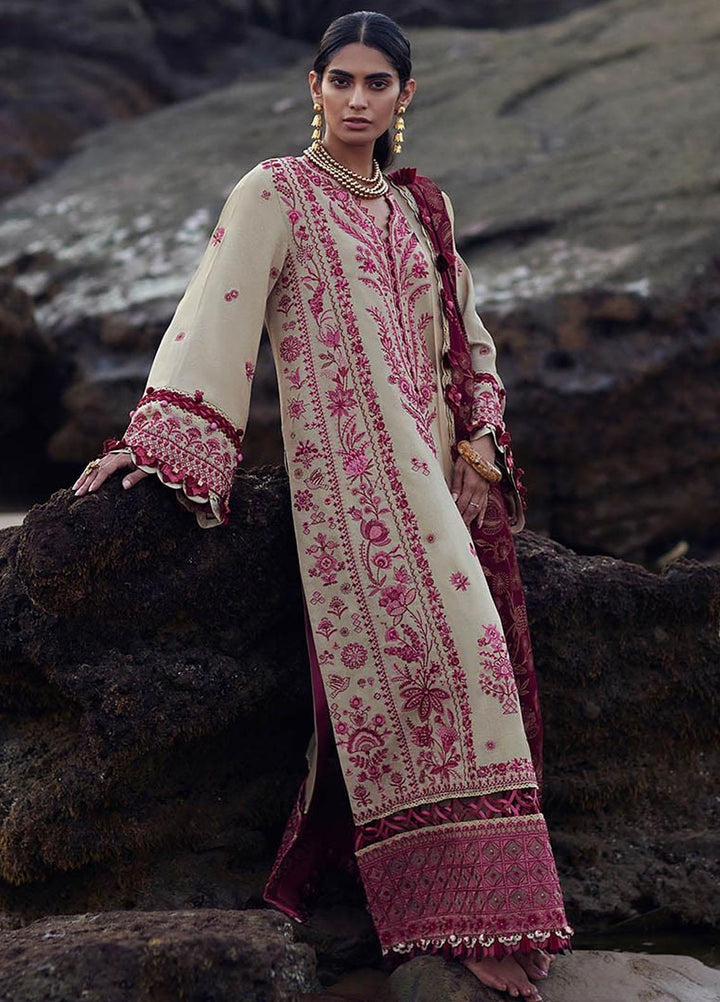 Elan Embroidered Karandi Suits Unstitched 3 Piece EL23UW EW23-02 Larah - Winter Collection