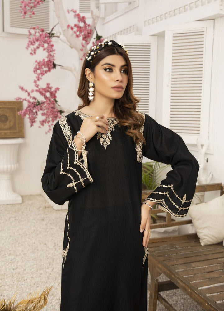 Elegance Casual Pret Embroidered Lawn Shirt RAVEN