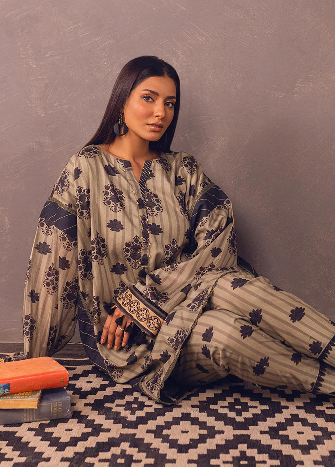 Eliora by Salitex Printed Lawn Suits Unstitched 2 Piece ST23E UNS23BB002UT - Summer Collection