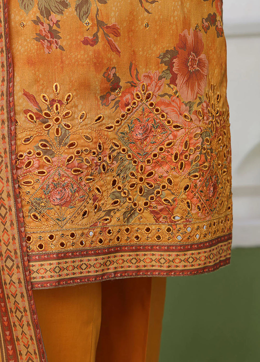 Elite by HZ Textiles Embroidered Lawn Suits Unstitched 3 Piece HZ25EEL EC-212 - Summer Collection