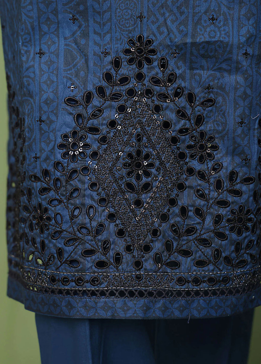 Elite by HZ Textiles Embroidered Lawn Suits Unstitched 3 Piece HZ25EEL EC-216 - Summer Collection