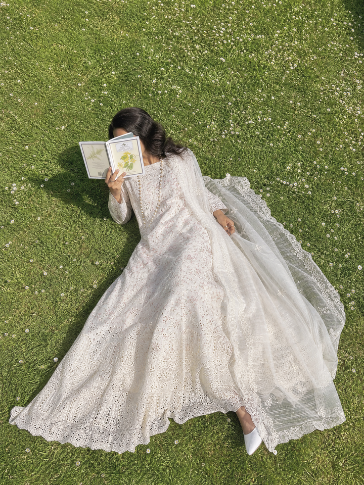 Sunlit Groove by Emaan Adeel Unstitched Embroidered Luxury Lawn 3 Pcs Suit EA26USG SUNKISSED - Summer Collection
