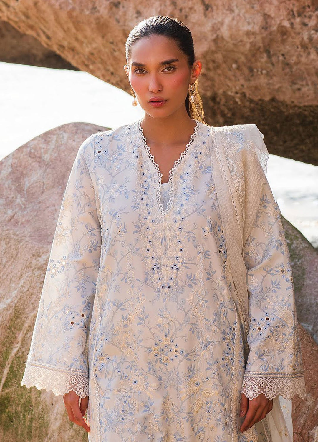 Endless by Afrozeh Embroidered Lawn Suits Unstitched 3 Piece AF25ES D-03 Nerida - Summer Collection
