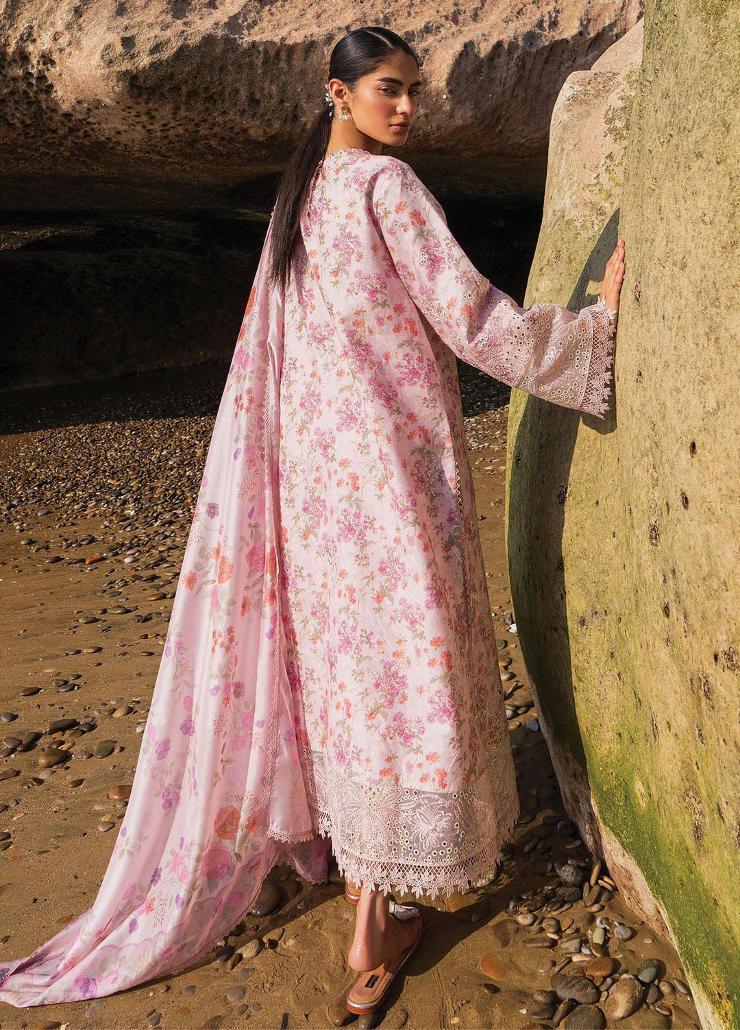 Endless by Afrozeh Embroidered Lawn Suits Unstitched 3 Piece AF25ES D-05 Zar - Summer Collection