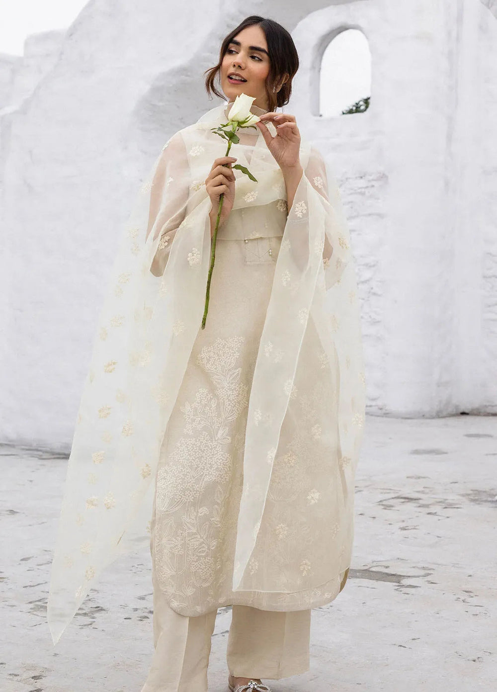 Erum Khan Pret Embroidered Cotton Karandi 3 Piece Suit Layali