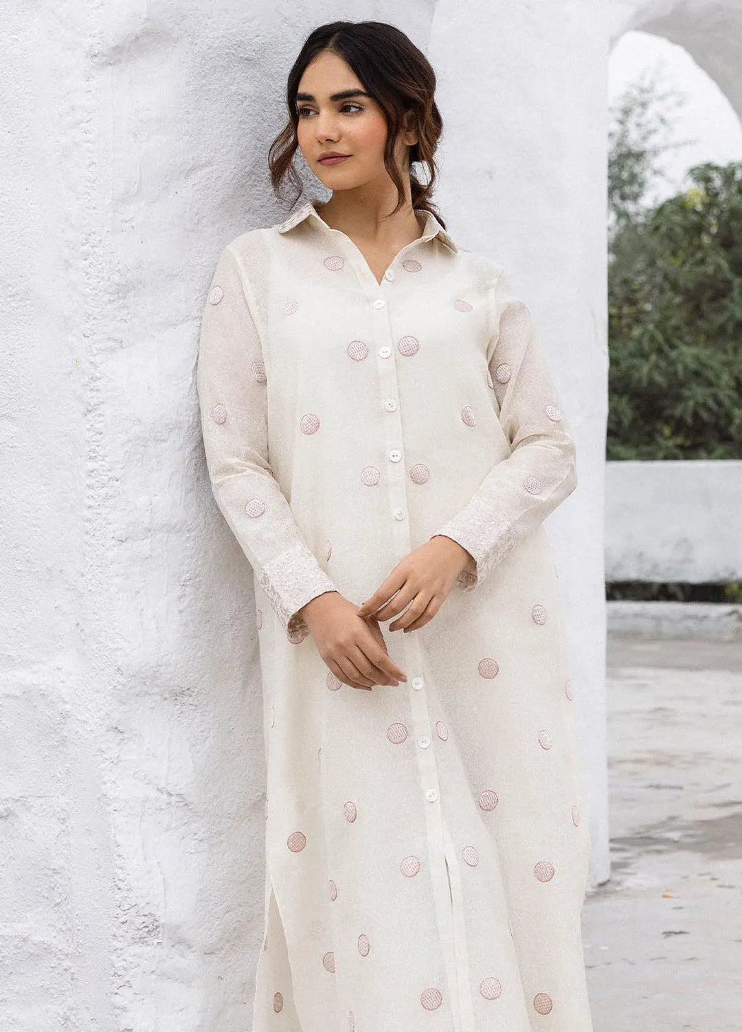 Erum Khan Pret Embroidered Cotton Karandi 3 Piece Suit Safa