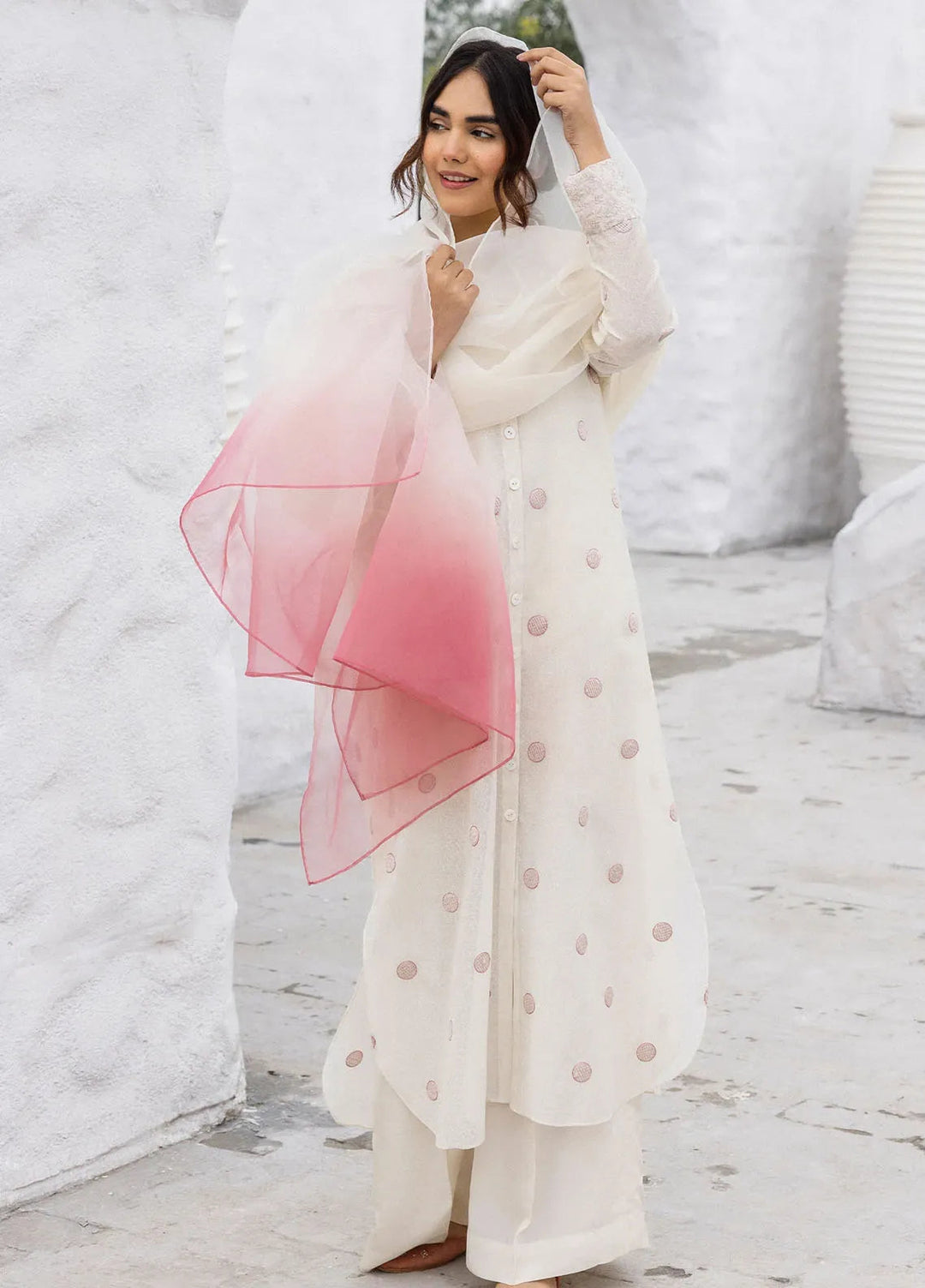 Erum Khan Pret Embroidered Cotton Karandi 3 Piece Suit Safa