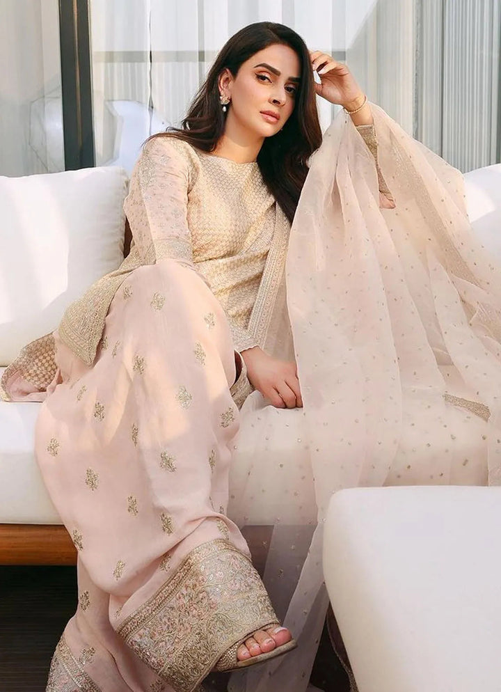 Erum Khan Pret Embroidered Raw Silk 3 Piece Suit Zeb un Nisa