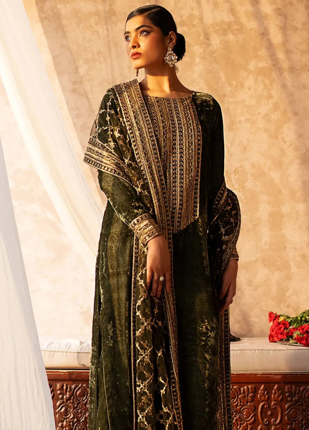 Erum Khan Pret Embroidered Velvet 3 Piece Suit Hena