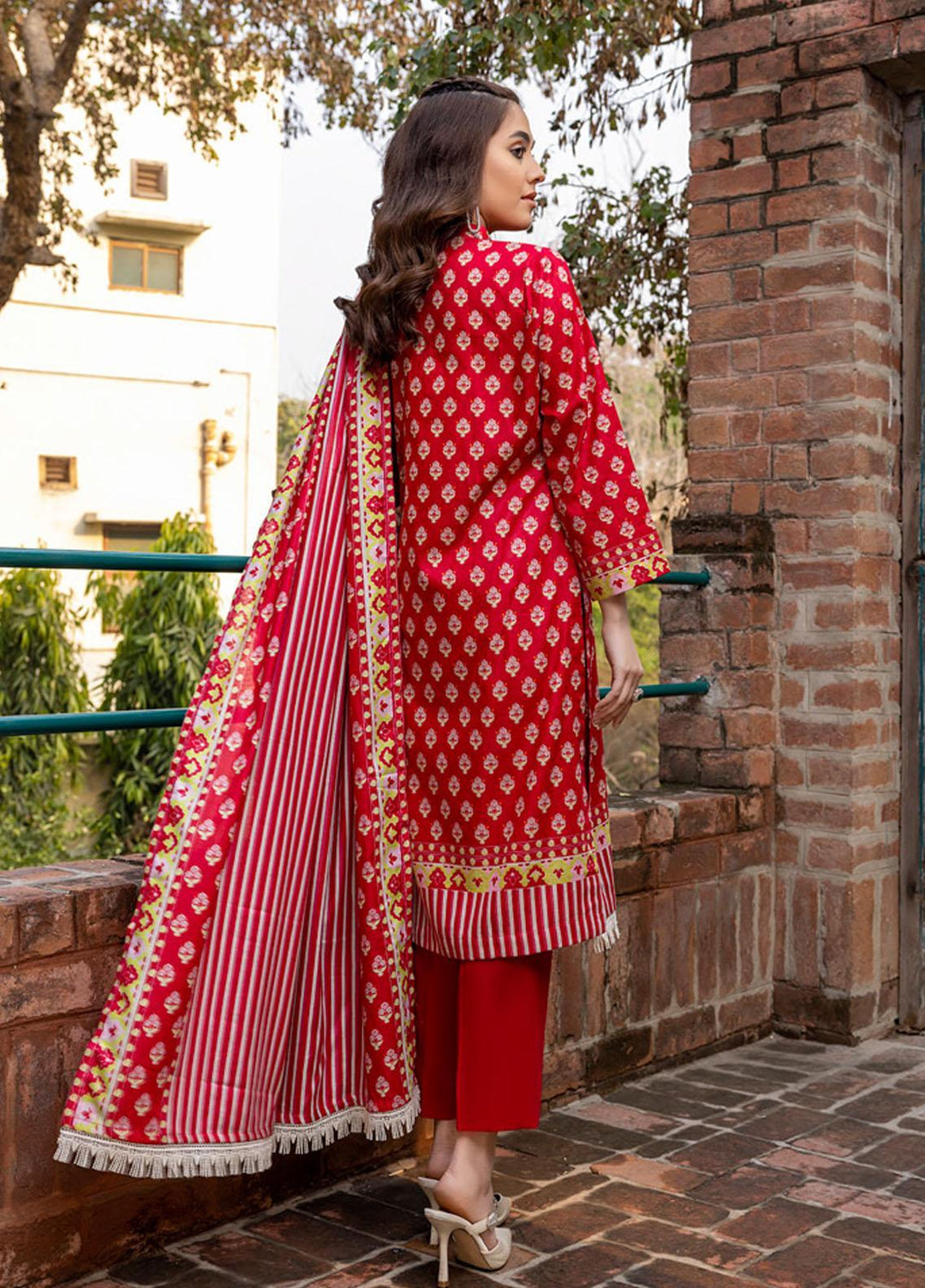 Erum Mishra By ZS Textiles Printed Lawn Suits Unstitched 3 Piece ZS22EM 07 - Summer Collection