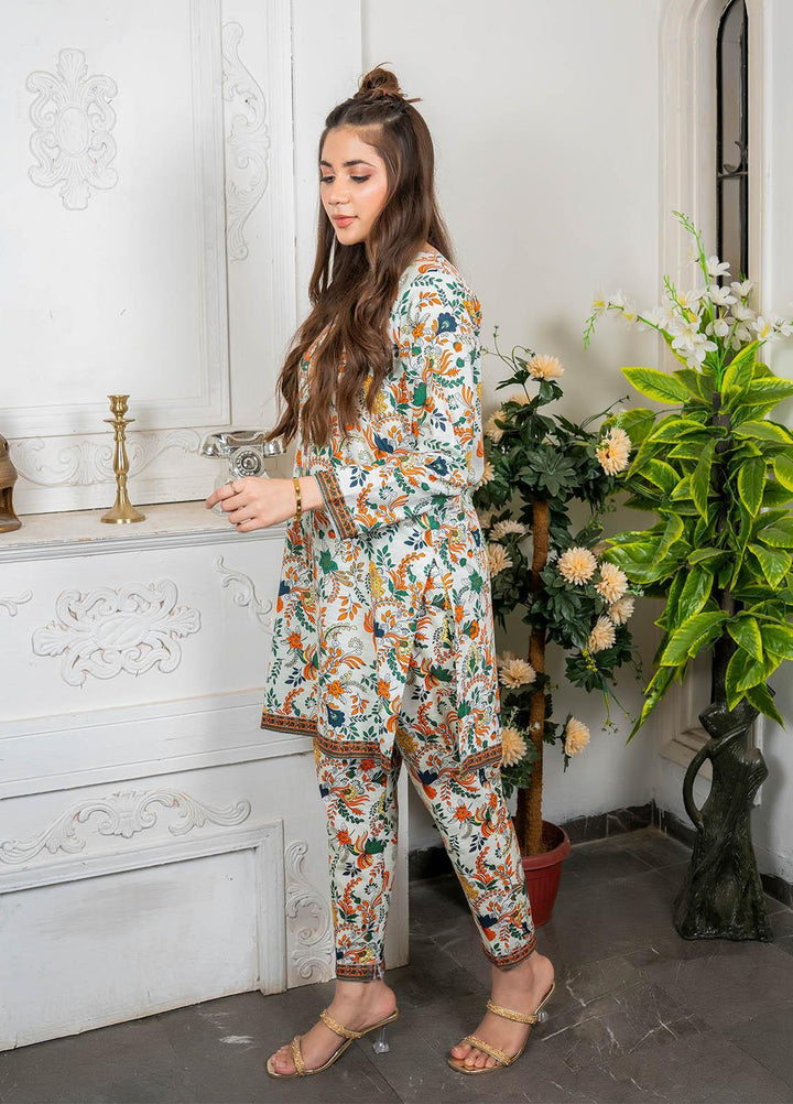 Eshaal Adina By AY Textile Printed Khaddar Suits Unstitched 2 Piece AYT22ES 8A - Winter Collection