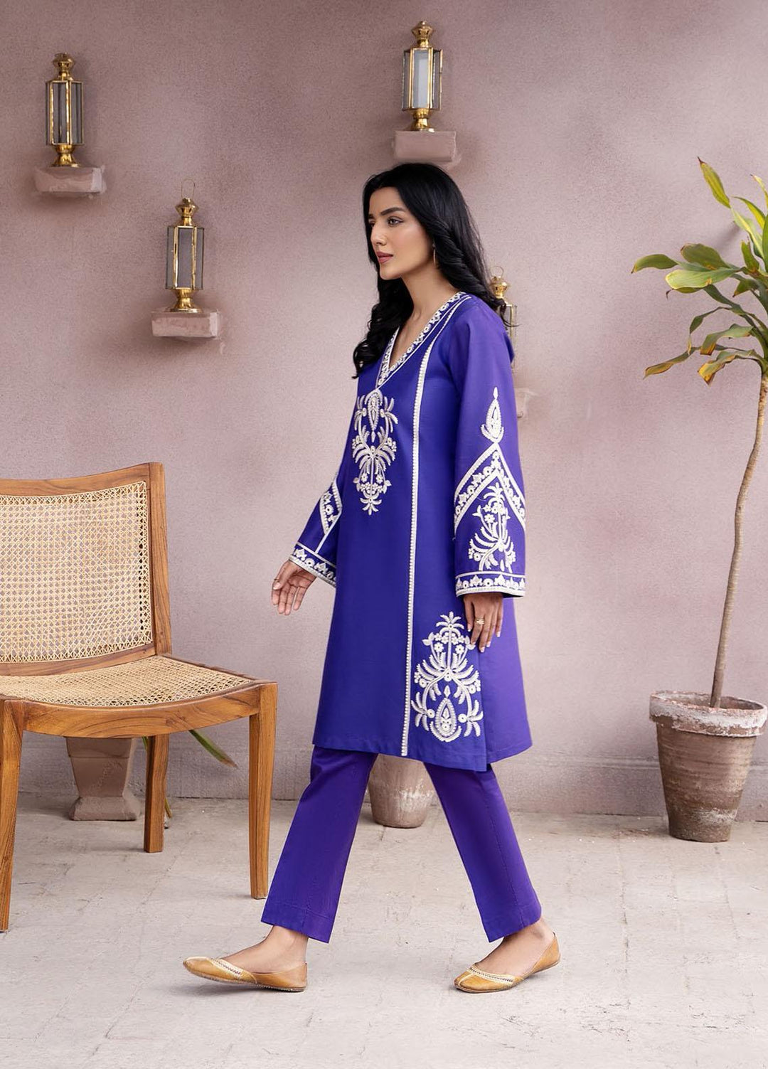 Esra Fashion Festive Pret  Lawn Shirt ETE-23-17