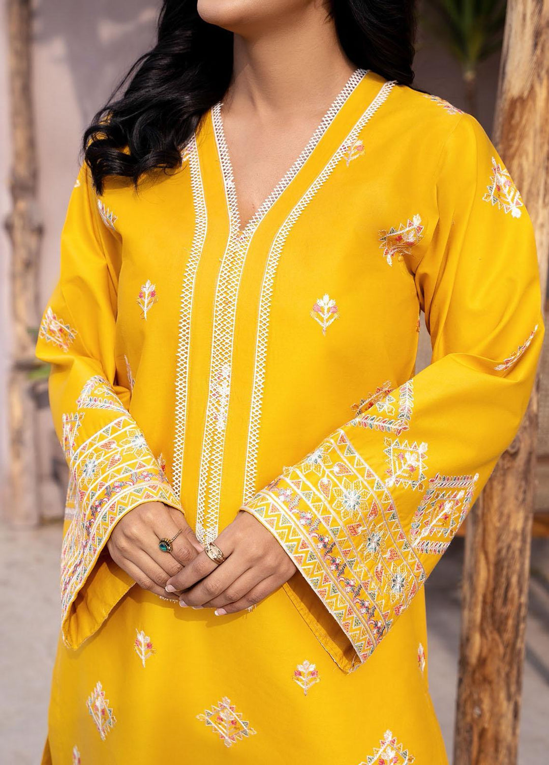 Esra Fashion Festive Pret  Lawn Shirt ETE-23-18