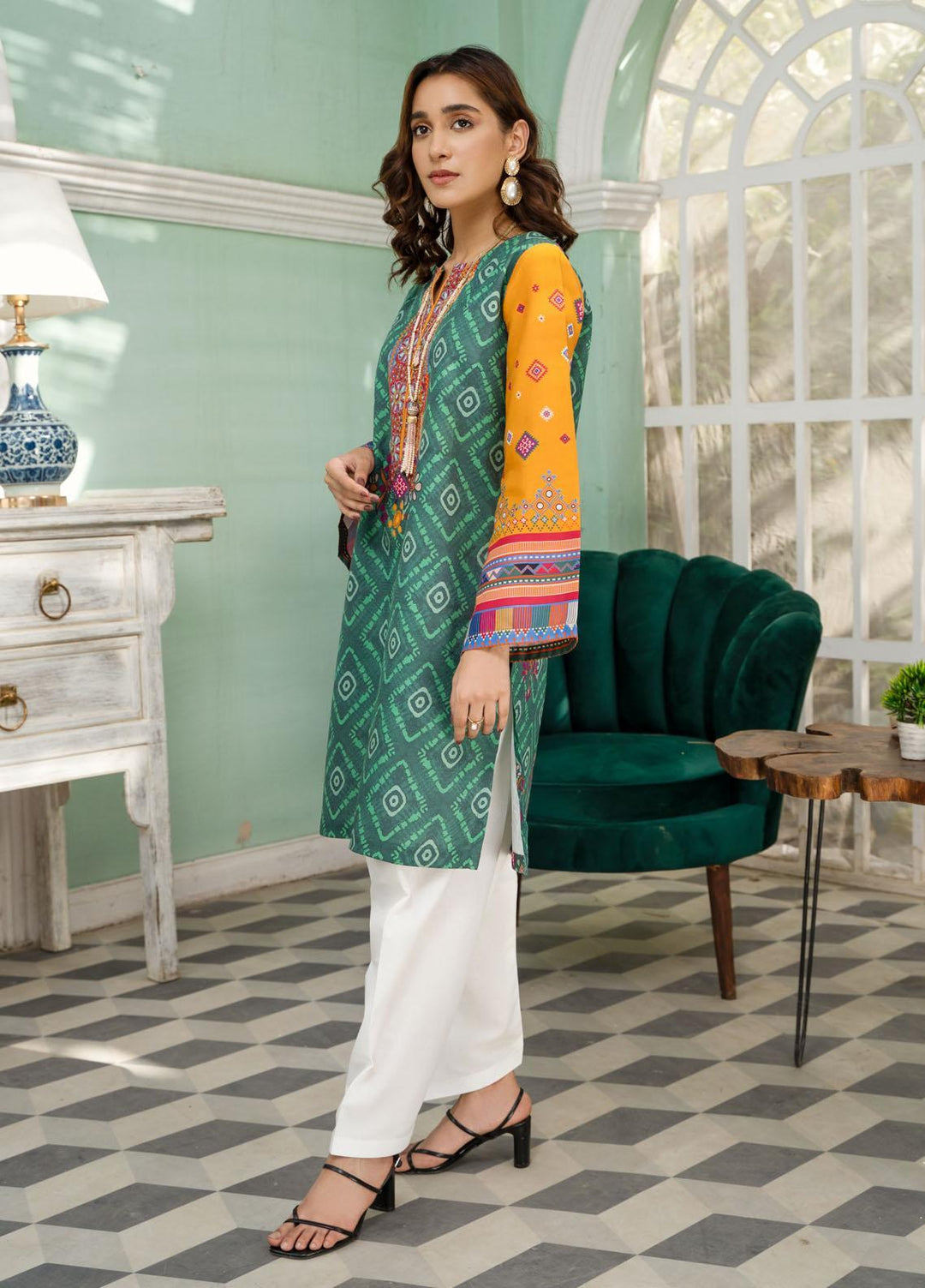 Esra Fashion Casual Pret Printed Lawn Kurtis ET-22-22