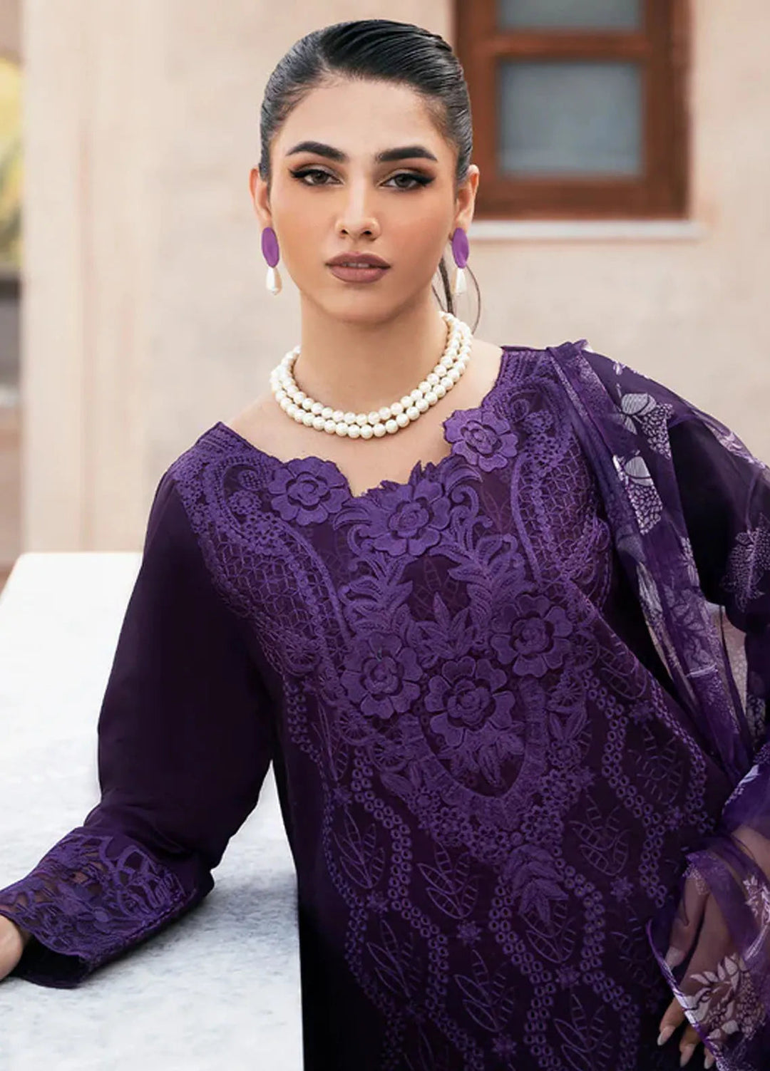 Esra Fashion Pret Embroidered Lawn 3 Piece Suit LX-24-09