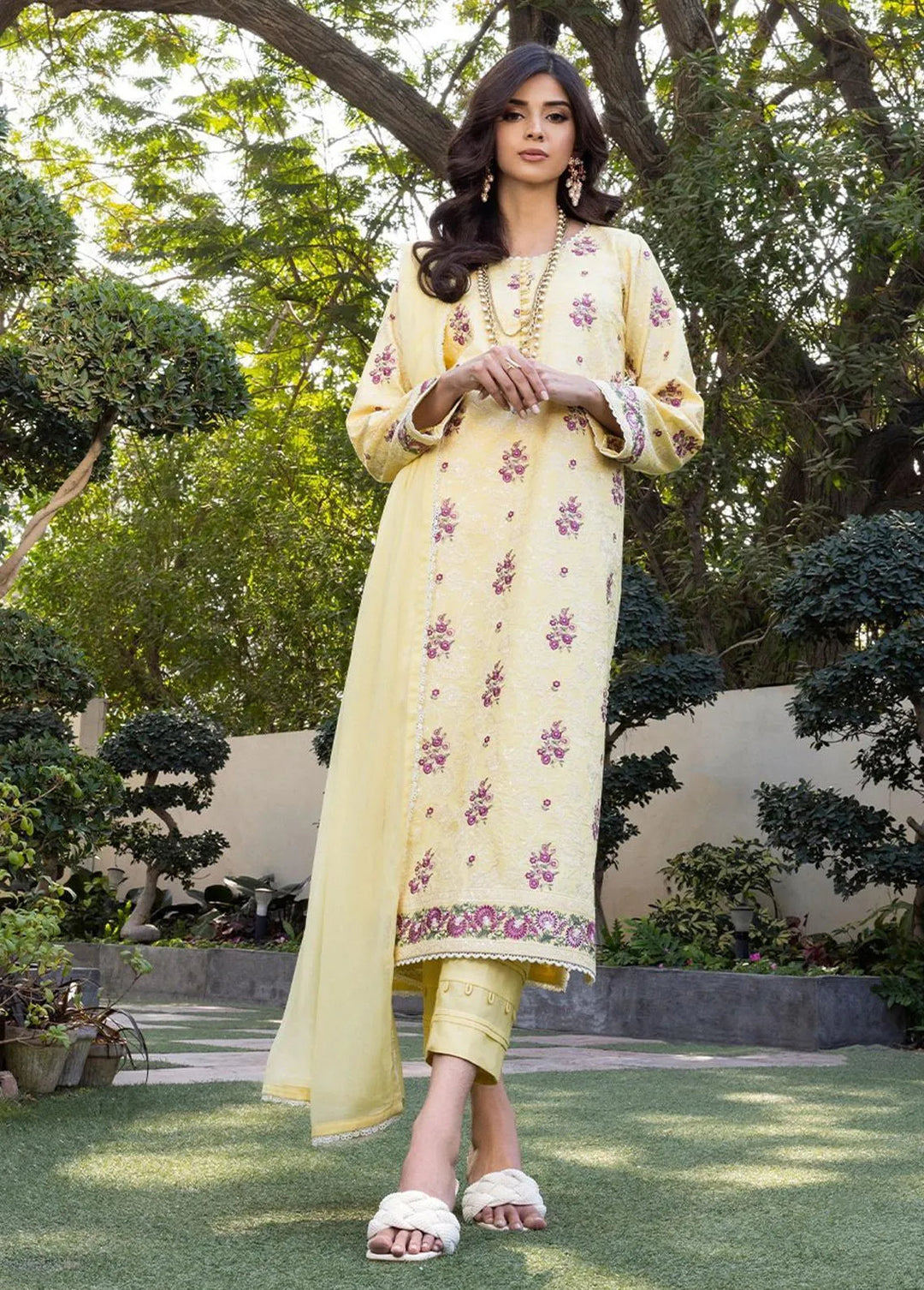 Essential By Asim Jofa Embroidered Cambric Unstitched Suit 3 Piece AJ23EE AJPE-10 - Eid Collection