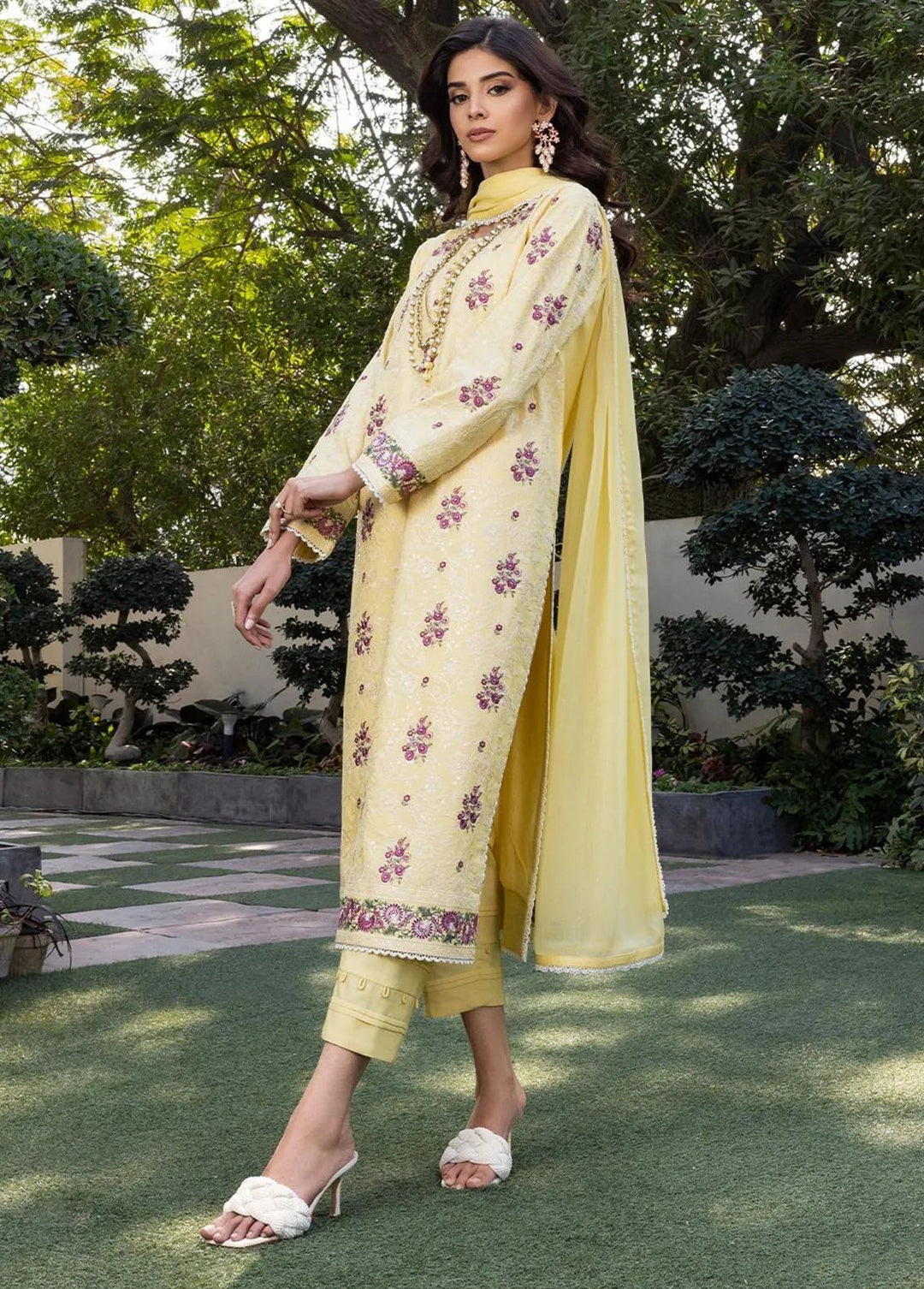 Essential By Asim Jofa Embroidered Cambric Unstitched Suit 3 Piece AJ23EE AJPE-10 - Eid Collection