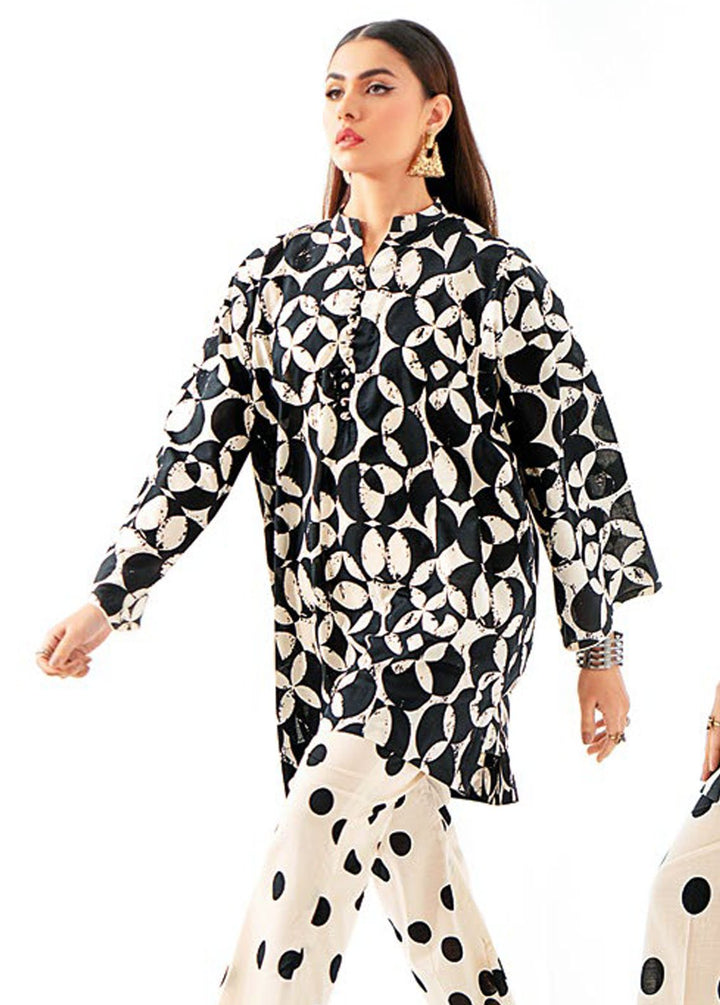 Essential By Gul Ahmed Printed Lawn Suits Unstitched 2 Piece GA24E TL-42007 - Summer Collection