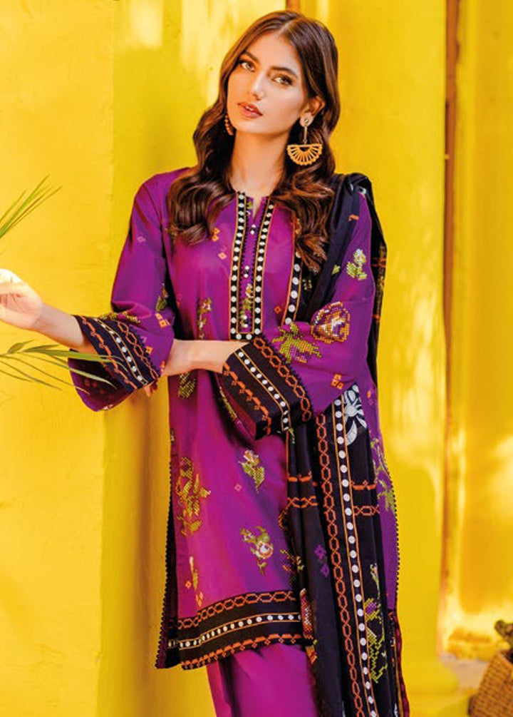 Essential By Gul Ahmed Printed Lawn Suits Unstitched 3 Piece GA24E CL-42064A - Summer Collection